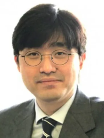 Ji Tae Kim photo